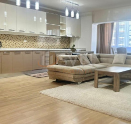 Apartament, 3 rooms, 120 mp Bucuresti/Herastrau