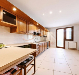 Apartament, 3 rooms, 126 mp Bucuresti/Cotroceni