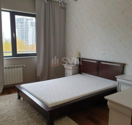 Apartament, 3 rooms, 130 mp Bucuresti/Herastrau