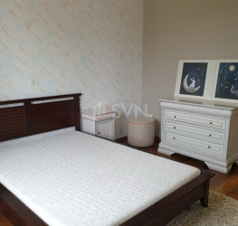 Apartament, 3 rooms, 130 mp Bucuresti/Herastrau