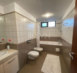 Apartament, 3 rooms, 130 mp Bucuresti/Herastrau