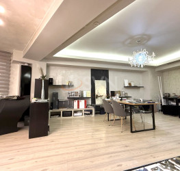 Apartament, 3 rooms, 130 mp Bucuresti/Herastrau