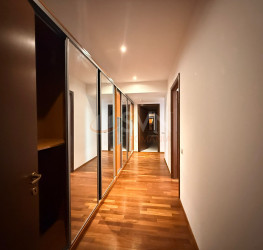 Apartament, 3 rooms, 139 mp Bucuresti/Herastrau