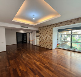 Apartament, 3 rooms, 139 mp Bucuresti/Herastrau