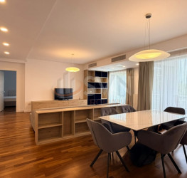 Apartament, 3 rooms, 150 mp Bucuresti/Baneasa
