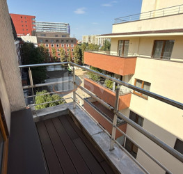 Apartament, 3 rooms, 160 mp Bucuresti/Herastrau