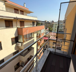 Apartament, 3 rooms, 160 mp Bucuresti/Herastrau