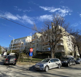Apartament, 3 rooms, 172 mp Bucuresti/Aviatiei