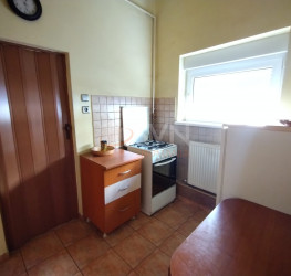 Apartament, 3 rooms, 50 mp Bucuresti/P-ta Dorobanti