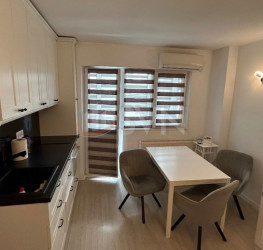 Apartament, 3 rooms, 52 mp Bucuresti/Stefan Cel Mare