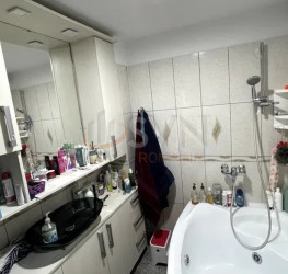 Apartament, 3 rooms, 67 mp Bucuresti/Aparatorii Patriei