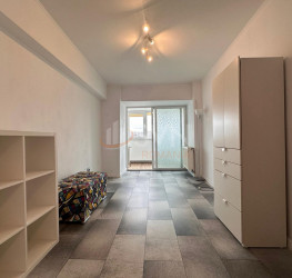 Apartament, 3 rooms, 70 mp Bucuresti/P-ta Victoriei