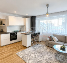 Apartament, 3 rooms, 70 mp Bucuresti/Victoriei