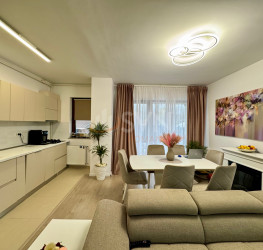 Apartament, 3 rooms, 73 mp Bucuresti/Sisesti