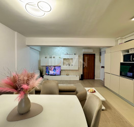 Apartament, 3 rooms, 73 mp Bucuresti/Sisesti