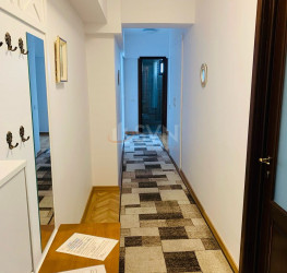 Apartament, 3 rooms, 73 mp Bucuresti/P-ta Victoriei