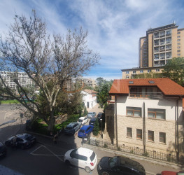 Apartament, 3 rooms, 75 mp Bucuresti/Unirii