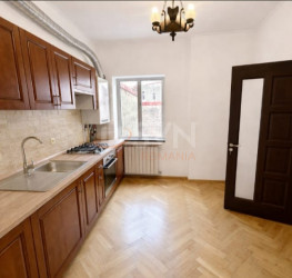 Apartament, 3 rooms, 76 mp Bucuresti/Universitate