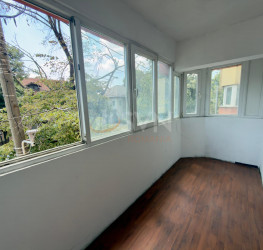 Apartament, 3 rooms, 77 mp Bucuresti/Lacul Tei