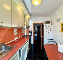 Apartament, 3 rooms, 78.56 mp Bucuresti/Piata Victoriei