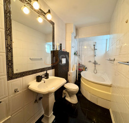 Apartament, 3 rooms, 78.56 mp Bucuresti/Piata Victoriei