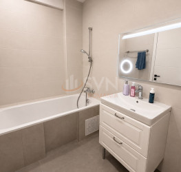 Apartament, 3 rooms, 78.76 mp Bucuresti/P-ta Victoriei