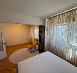Apartament, 3 rooms, 79 mp Bucuresti/Stefan Cel Mare