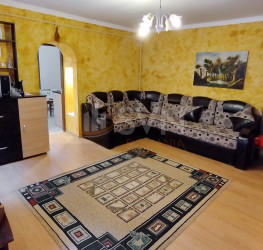 Apartament, 3 rooms, 80 mp Brasov/Centru