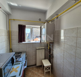 Apartament, 3 rooms, 80 mp Bucuresti/Calea Victoriei