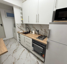 Apartament, 3 rooms, 80 mp Bucuresti/Universitate (s1)