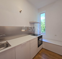 Apartament, 3 rooms, 80 mp Bucuresti/Calea Victoriei