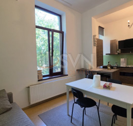 Apartament, 3 rooms, 80 mp Bucuresti/Calea Victoriei