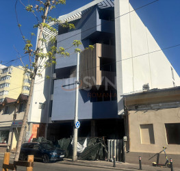 Apartament, 3 rooms, 81 mp Bucuresti/Stefan Cel Mare