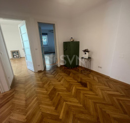 Apartament, 3 rooms, 81.55 mp Bucuresti/Universitate (s1)