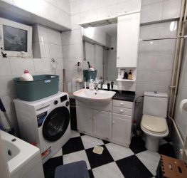 Apartament, 3 rooms, 85 mp Bucuresti/P-ta Unirii