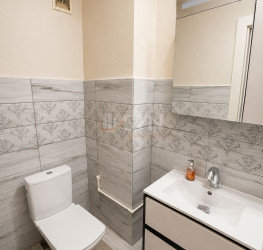 Apartament, 3 rooms, 85 mp Bucuresti/Alba Iulia