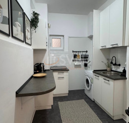 Apartament, 3 rooms, 88 mp Bucuresti/Calea Victoriei