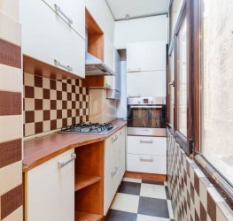 Apartament, 3 rooms, 89 mp Bucuresti/P-ta Unirii