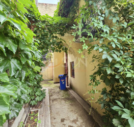 Apartament, 3 rooms, 90 mp Bucuresti/P-ta Romana