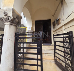 Apartament, 3 rooms, 90 mp Bucuresti/P-ta Romana