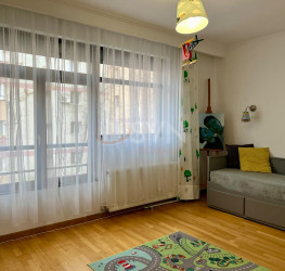Apartament, 3 rooms, 90 mp Bucuresti/Kiseleff