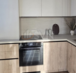 Apartament, 3 rooms, 93 mp Bucuresti/P-ta Unirii