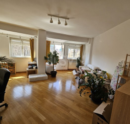 Apartament, 3 rooms, 93 mp Bucuresti/Cismigiu
