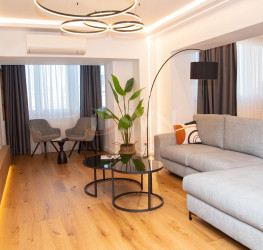 Apartament, 3 rooms, 93 mp Bucuresti/Unirii