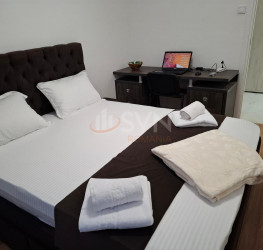 Apartament, 3 rooms, 95 mp Bucuresti/Victoriei