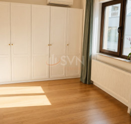 Apartament, 3 rooms, 95 mp Bucuresti/P-ta Victoriei