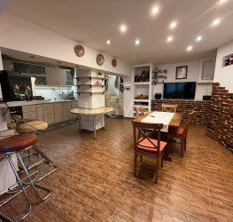 Apartament, 3 rooms, 96 mp Bucuresti/Colentina