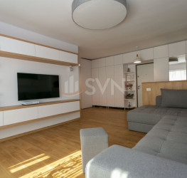Apartament, 3 rooms with outdoor parking included Bucuresti/Calea Victoriei