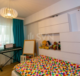 Apartament, 3 rooms with outdoor parking included Bucuresti/Calea Victoriei