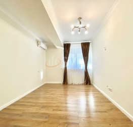 Apartament, 3 rooms with outdoor parking included Bucuresti/Sisesti